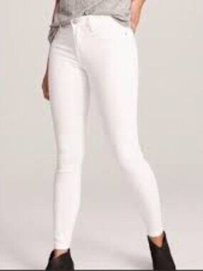 Abercrombie & Fitch White Jeans Harper Low Rise Jean Legging Size 28 6S